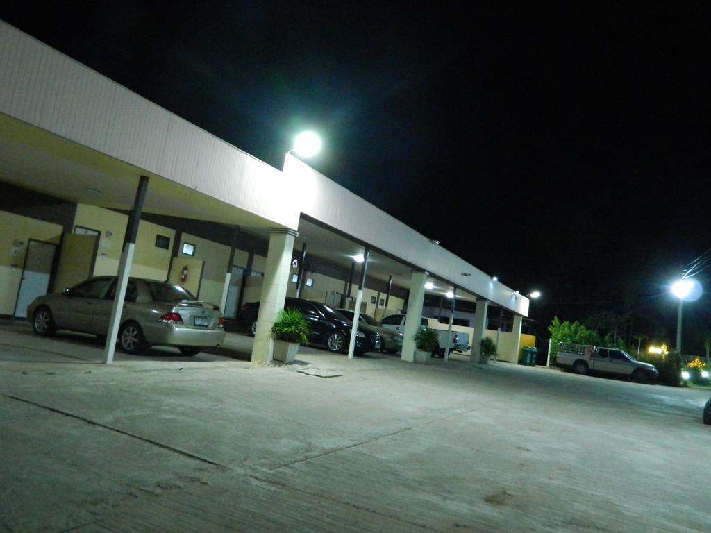 Garden Place Phetchabun Bagian luar foto
